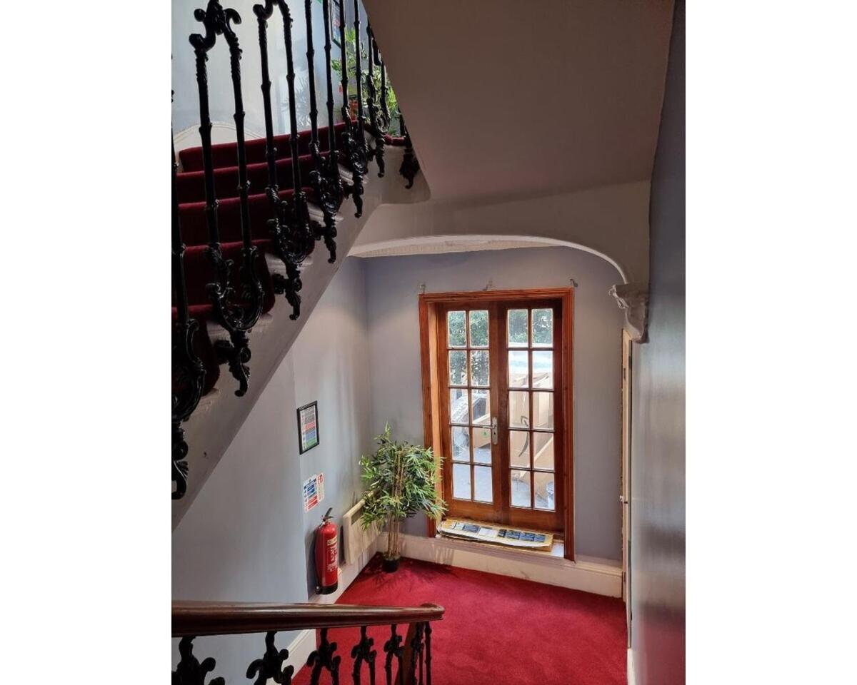 F101-First Floor Flat Fits 3 Near Hyde Park Apartment Лондон Екстериор снимка